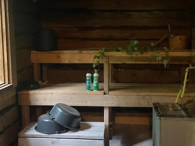 Den Lilla Roeda Stugan